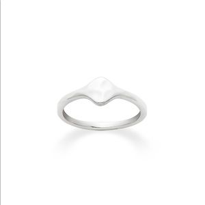 James Avery Petite Signet Ring